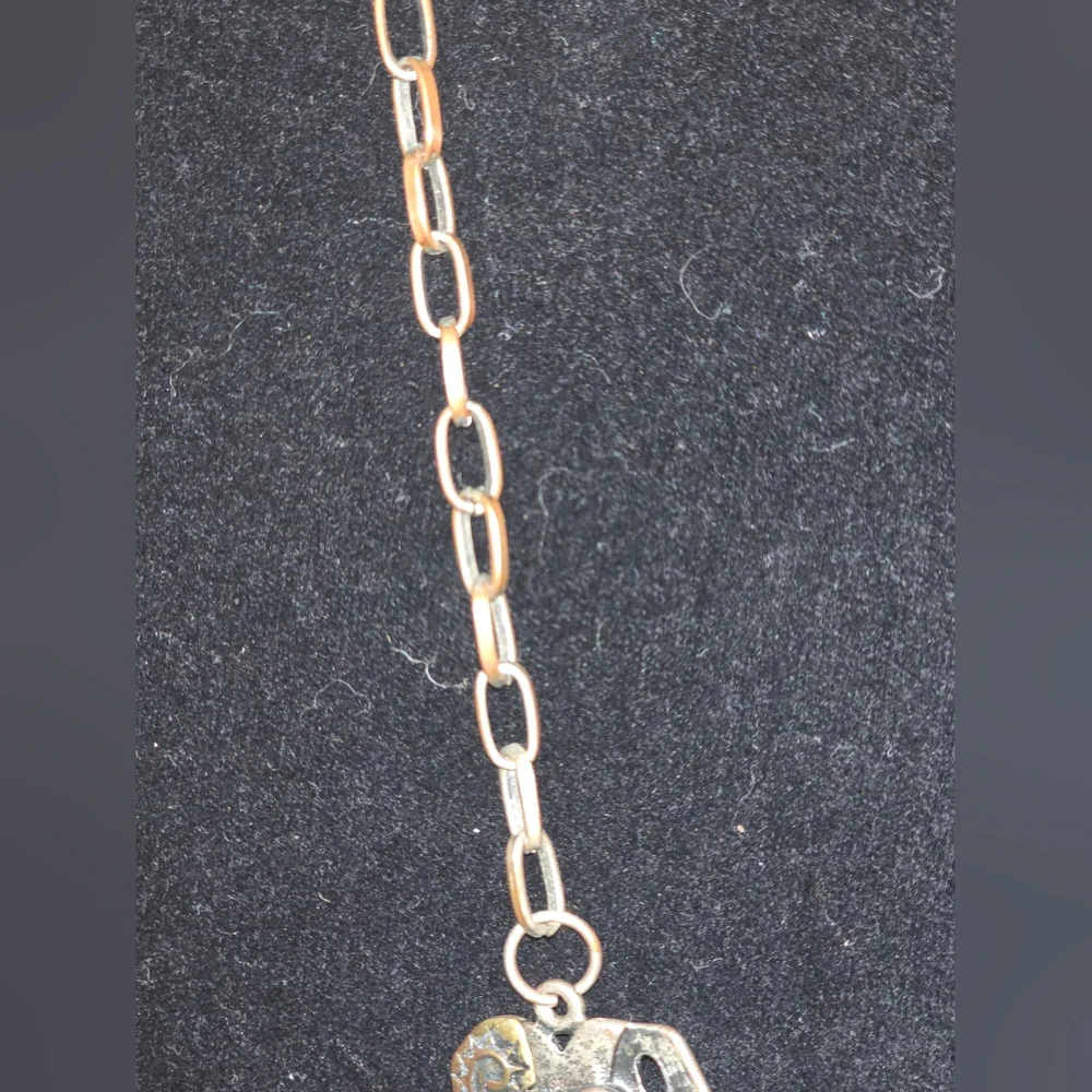Vintage Heart Pendant Necklace and Earring Set - Picture 7 of 12